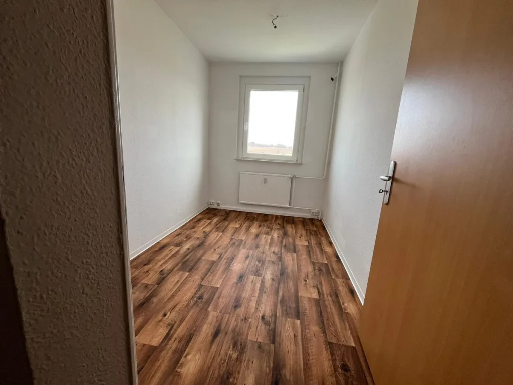 Unsere helle 3- Zimmerwohnung mit Blick über Ehrenfriedersdorf und Umland freut sich auf neue Mieter