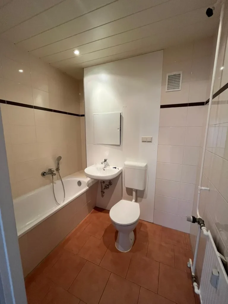 Unsere helle 3- Zimmerwohnung mit Blick über Ehrenfriedersdorf und Umland freut sich auf neue Mieter