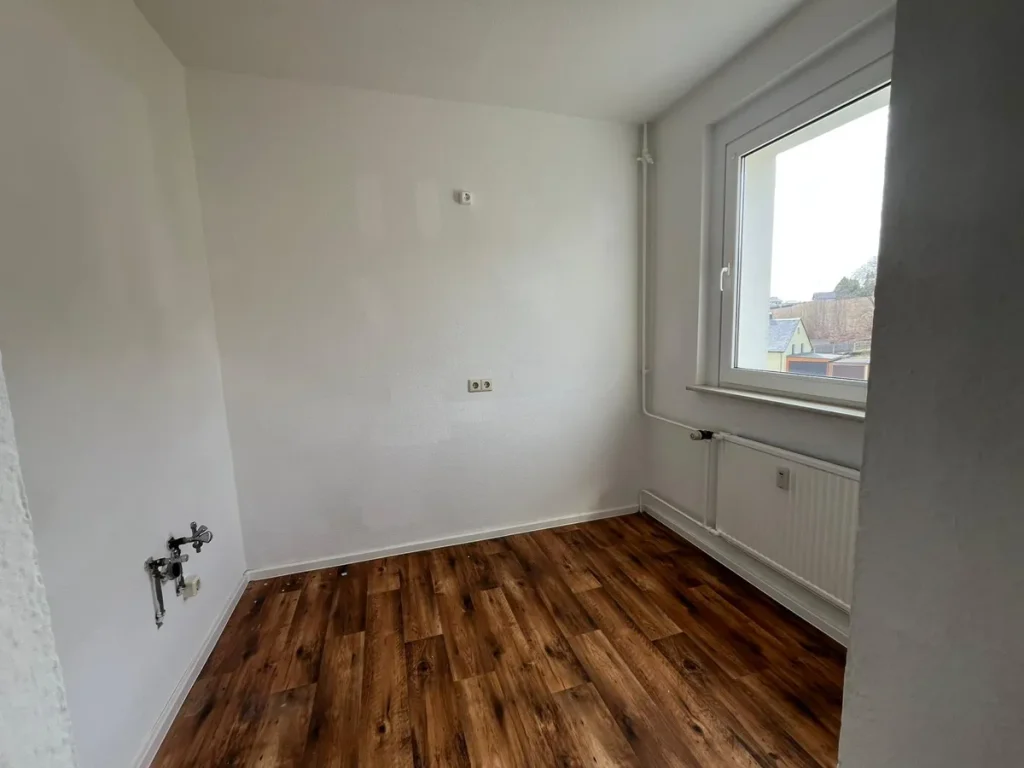 Unsere helle 3- Zimmerwohnung mit Blick über Ehrenfriedersdorf und Umland freut sich auf neue Mieter