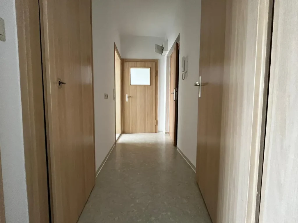gemütliche 1,5 Zimmer Wohnung mit tollem Ausblick auf den „Sauberg“